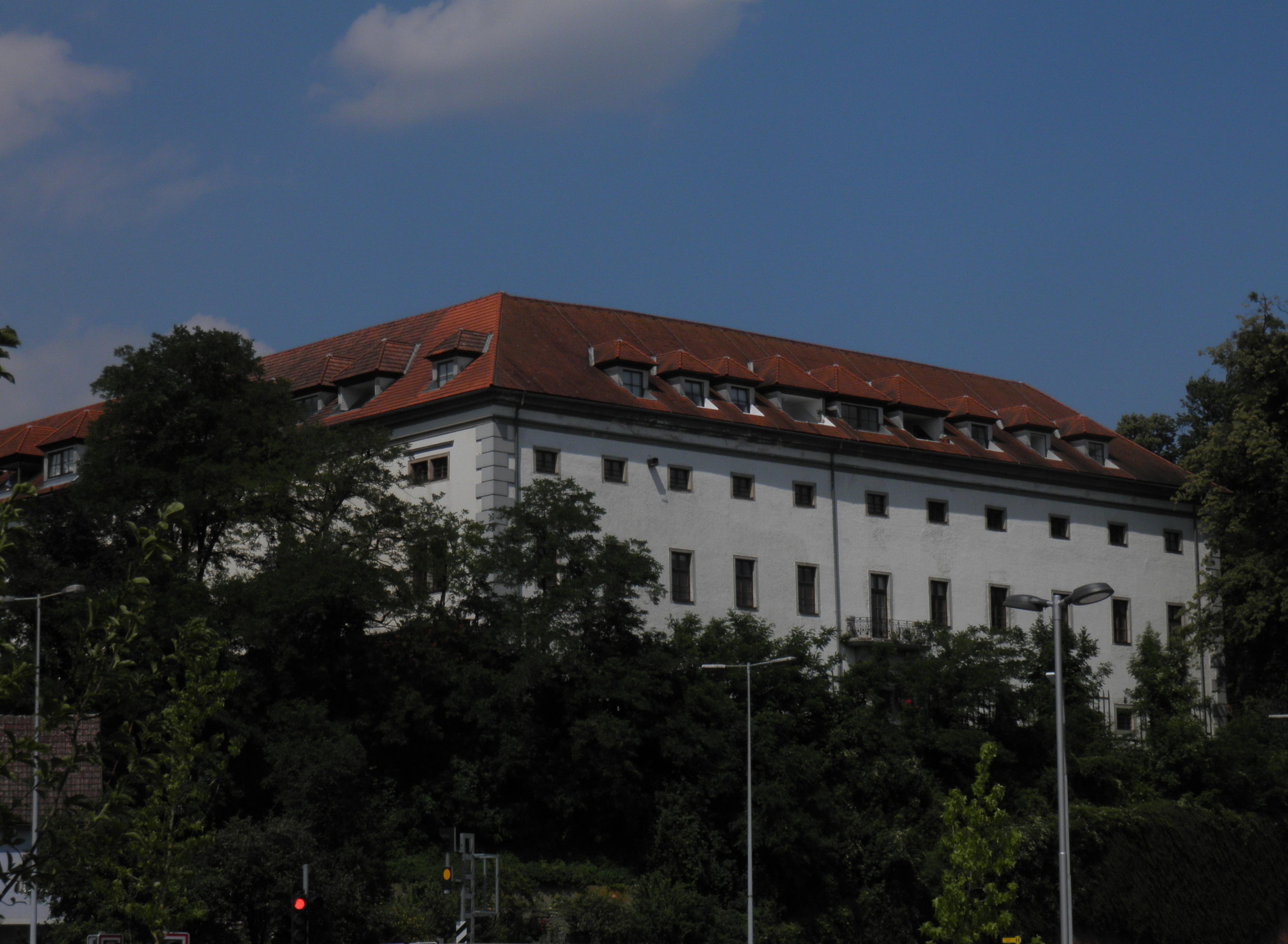 Schloss Puchenau