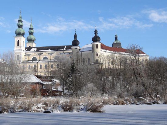 Wallfahrtsbasilika Maria Puchheim